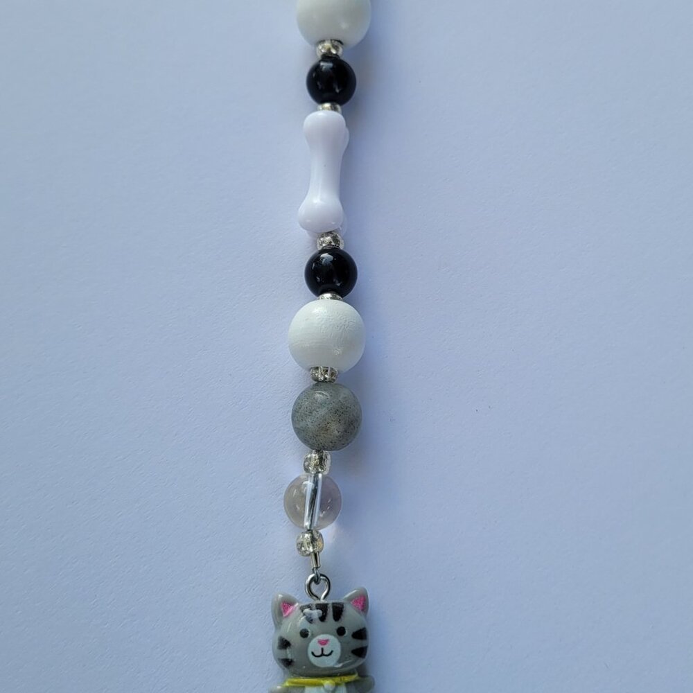 Gray Cat Keychain - Handmade - Picture 3 of 7